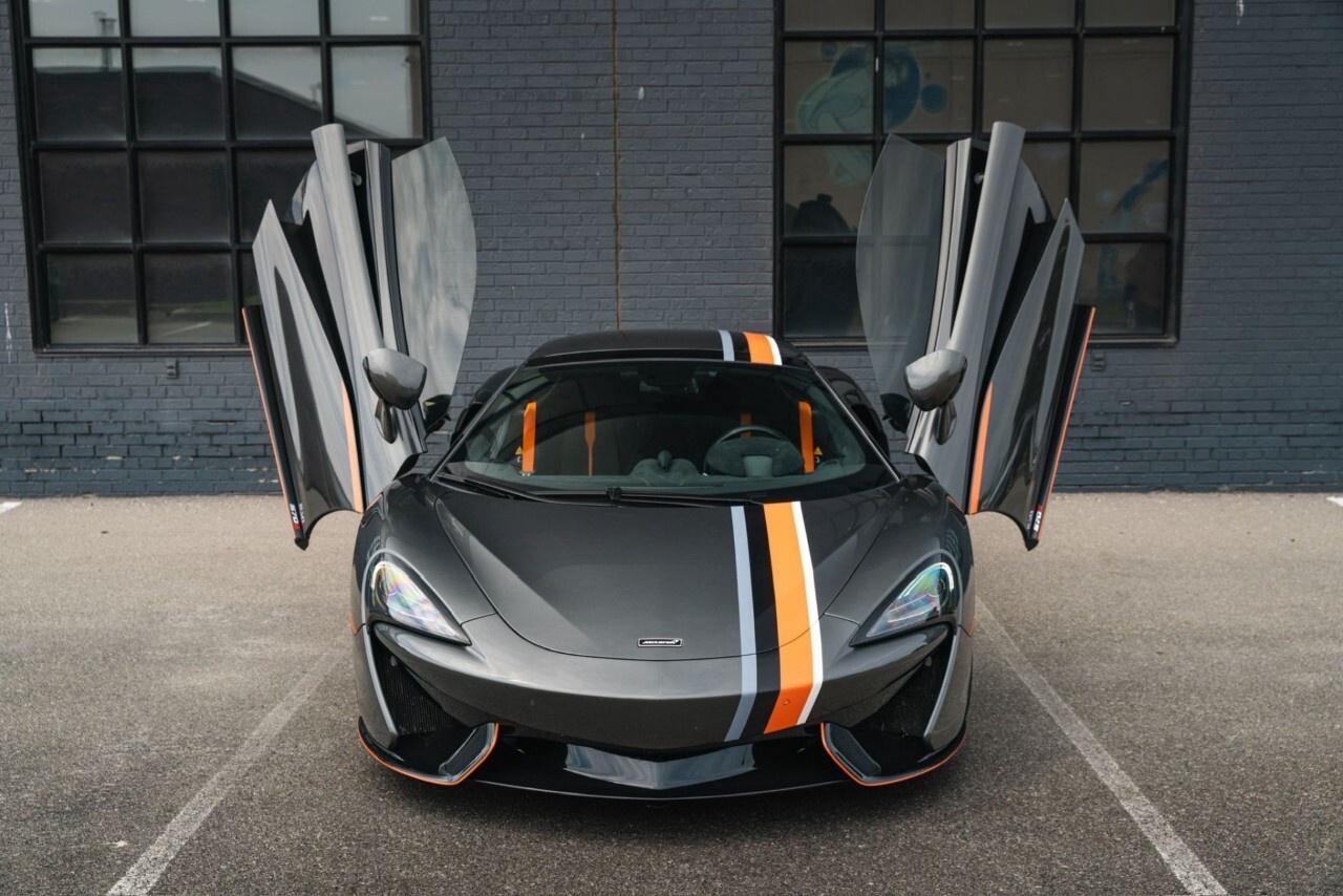 2020 McLaren 570S SPIDER Photo