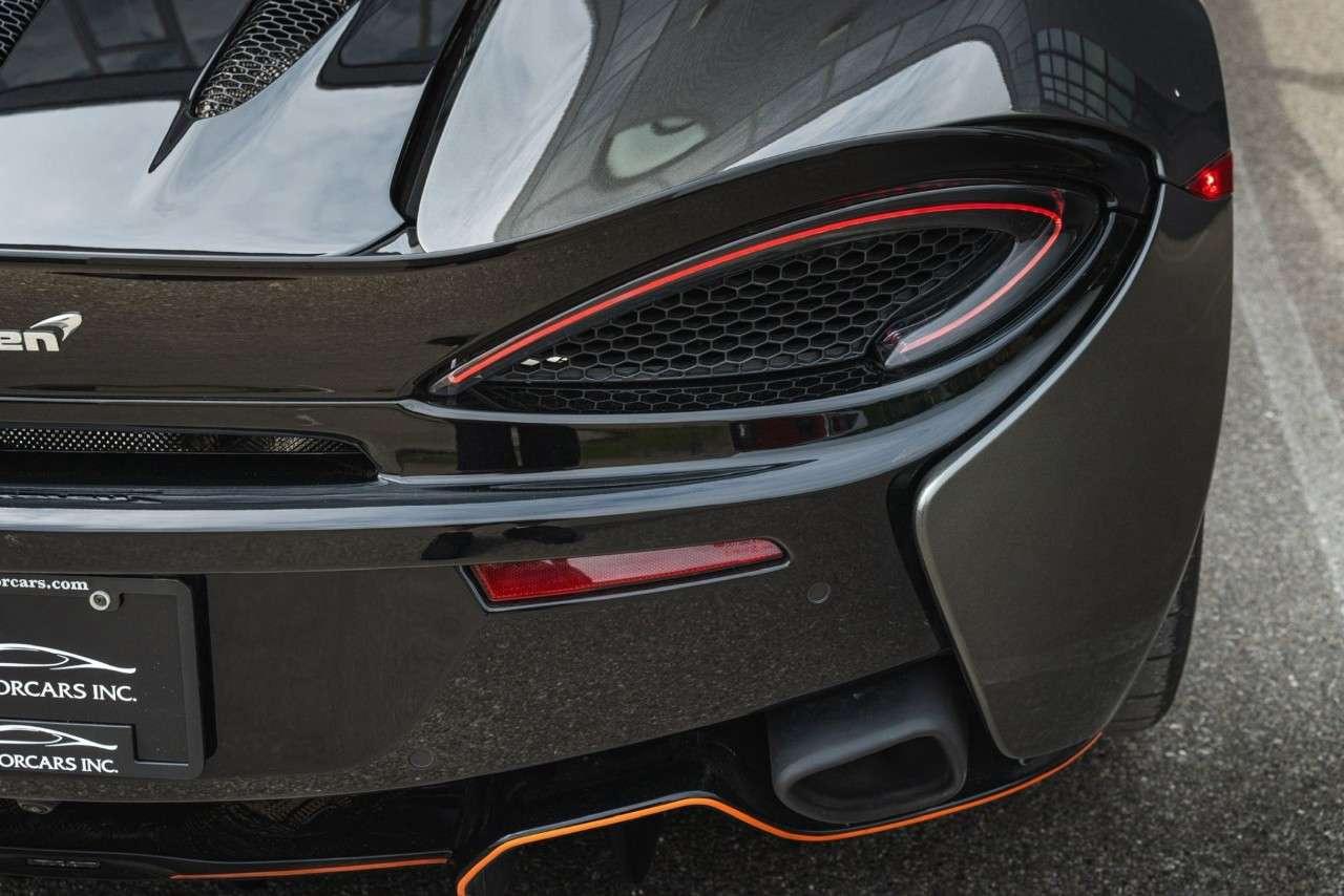 2020 McLaren 570S SPIDER Photo