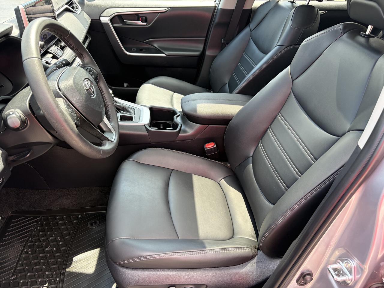2024 Toyota RAV4 XLE Premium AWD   Sunroof   Leather   Heated Seats Photo