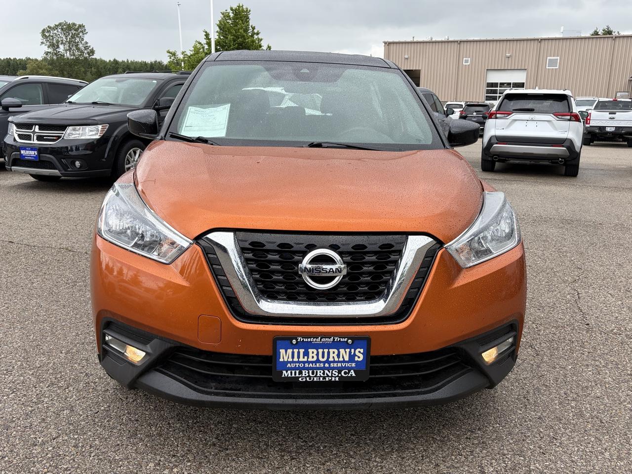 2020 Nissan Kicks SV   Heated Seats   Blindspot   Lane Departure Photo
