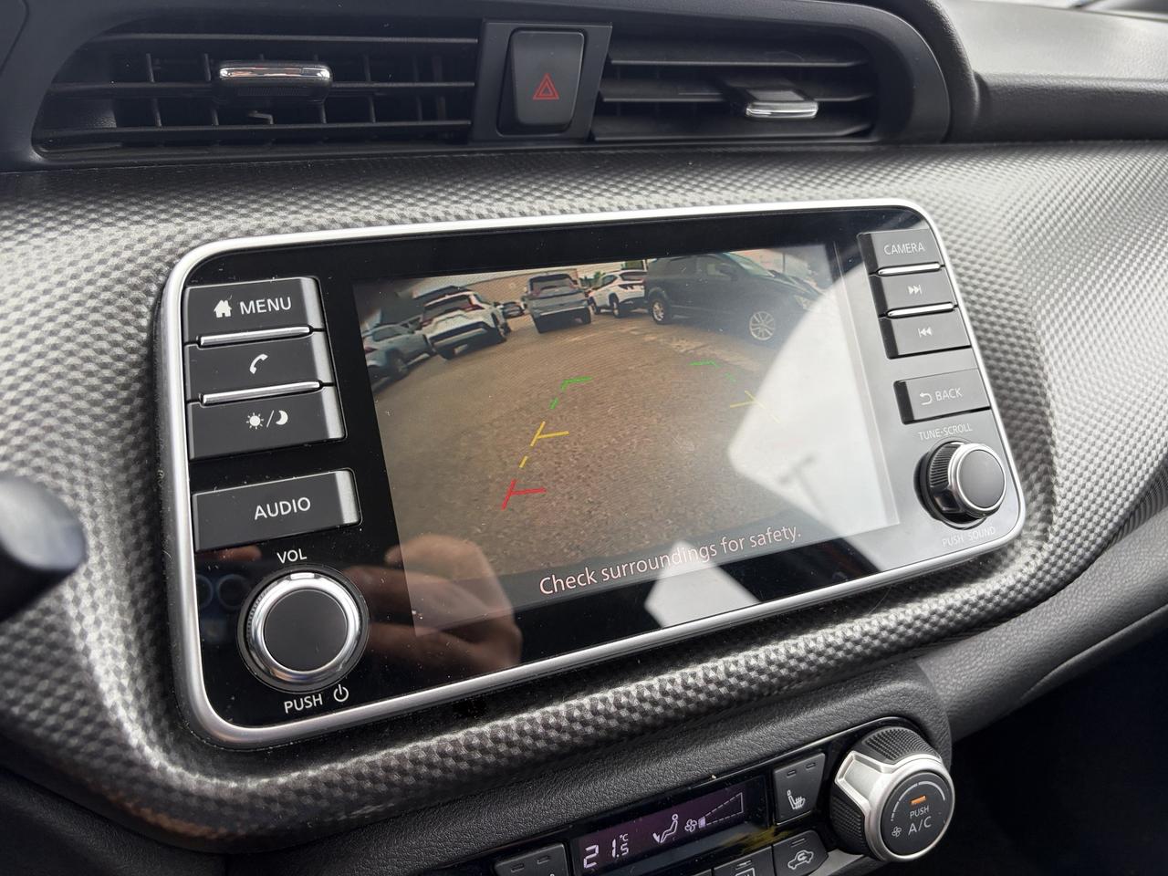 2020 Nissan Kicks SV   Heated Seats   Blindspot   Lane Departure Photo