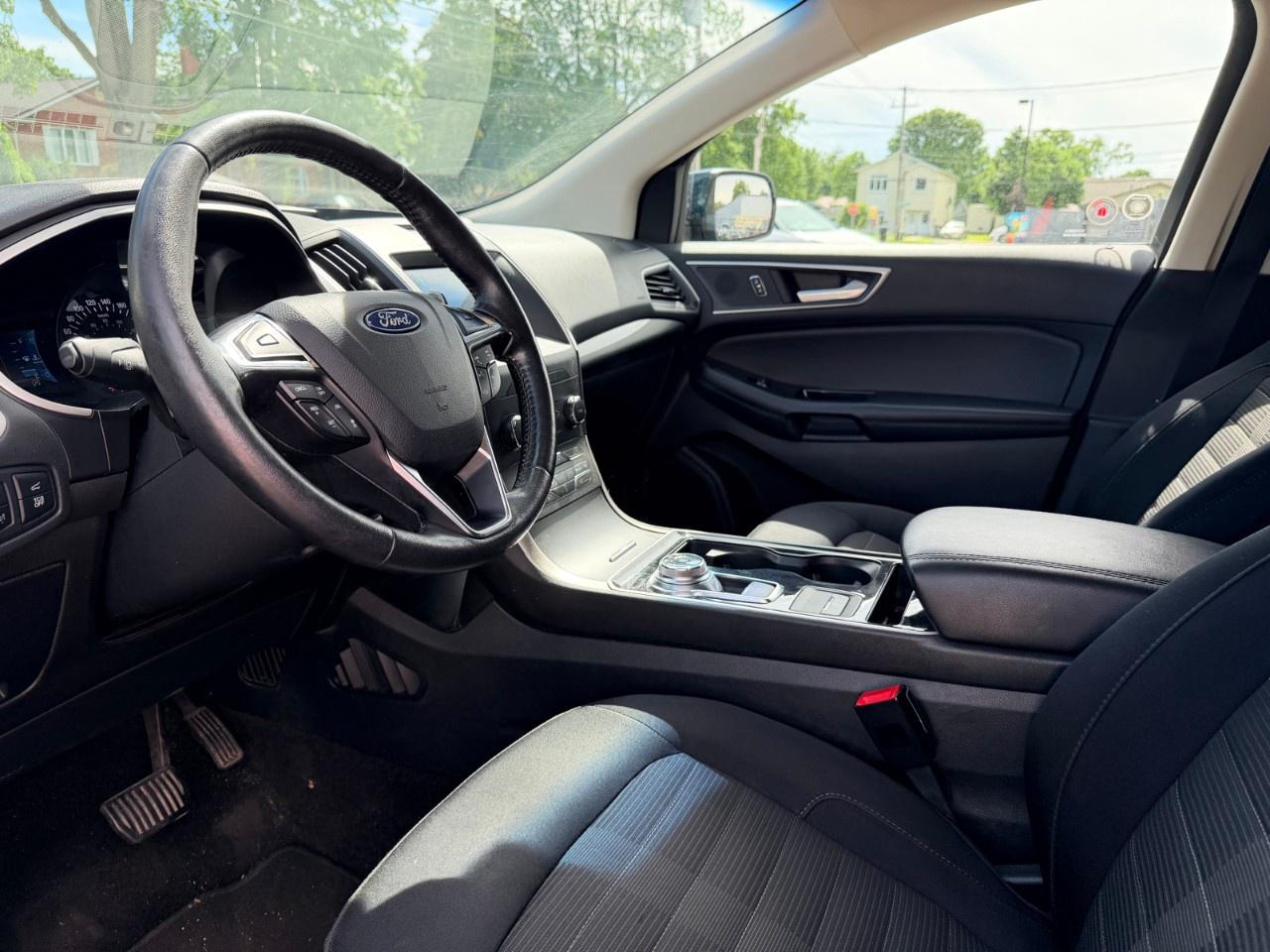 2020 Ford Edge  Photo