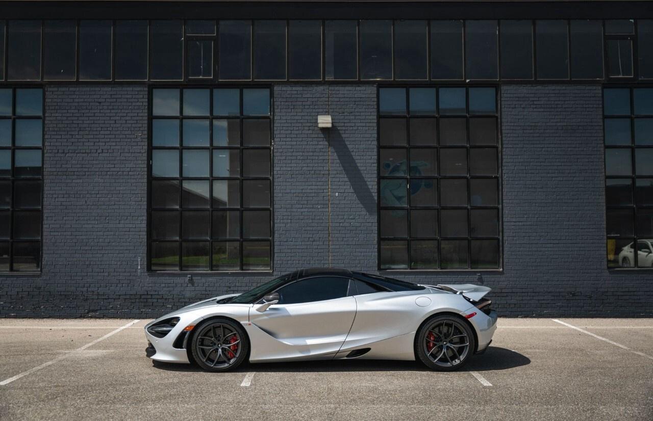 2020 McLaren 720S Performance Spider Photo2