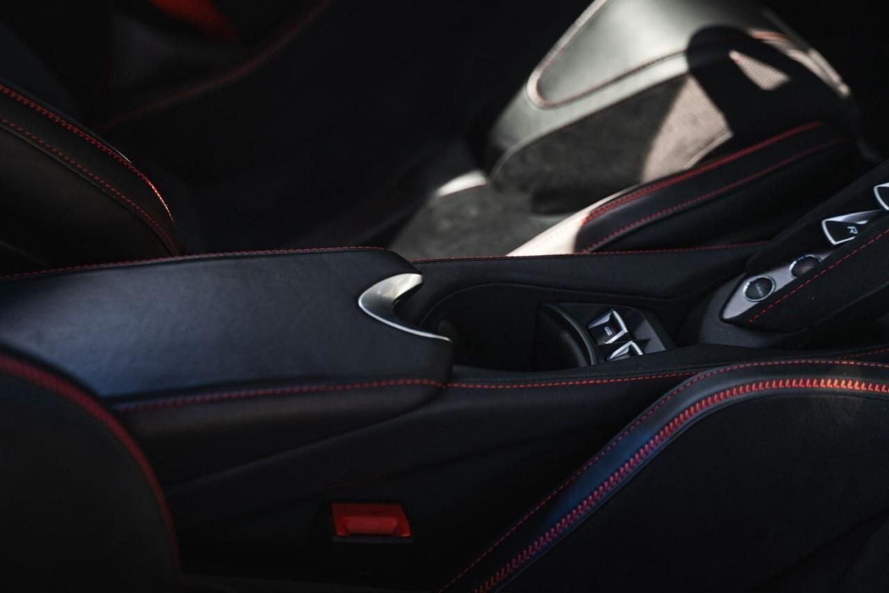 2020 McLaren 720S Performance Spider Photo