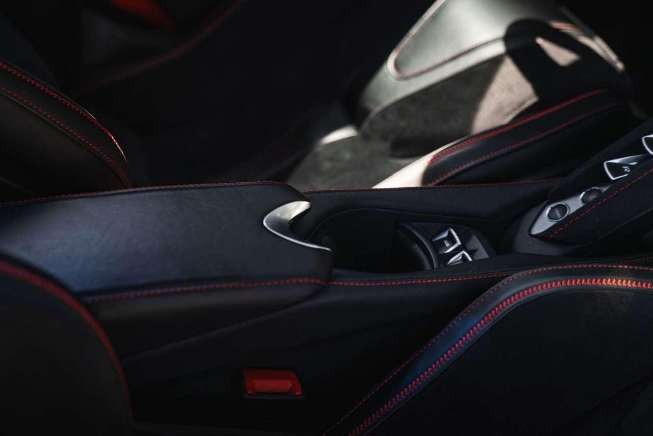 2020 McLaren 720S Performance Spider Photo