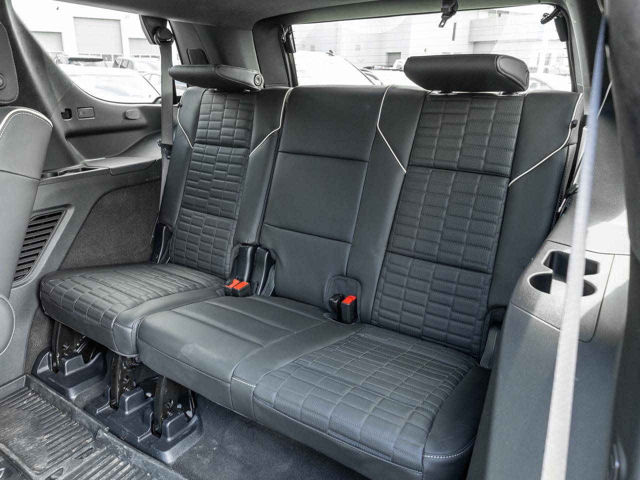 2025 Cadillac Escalade NO LUXURY TAX!  Sport Platinum   6.2L V8 Photo