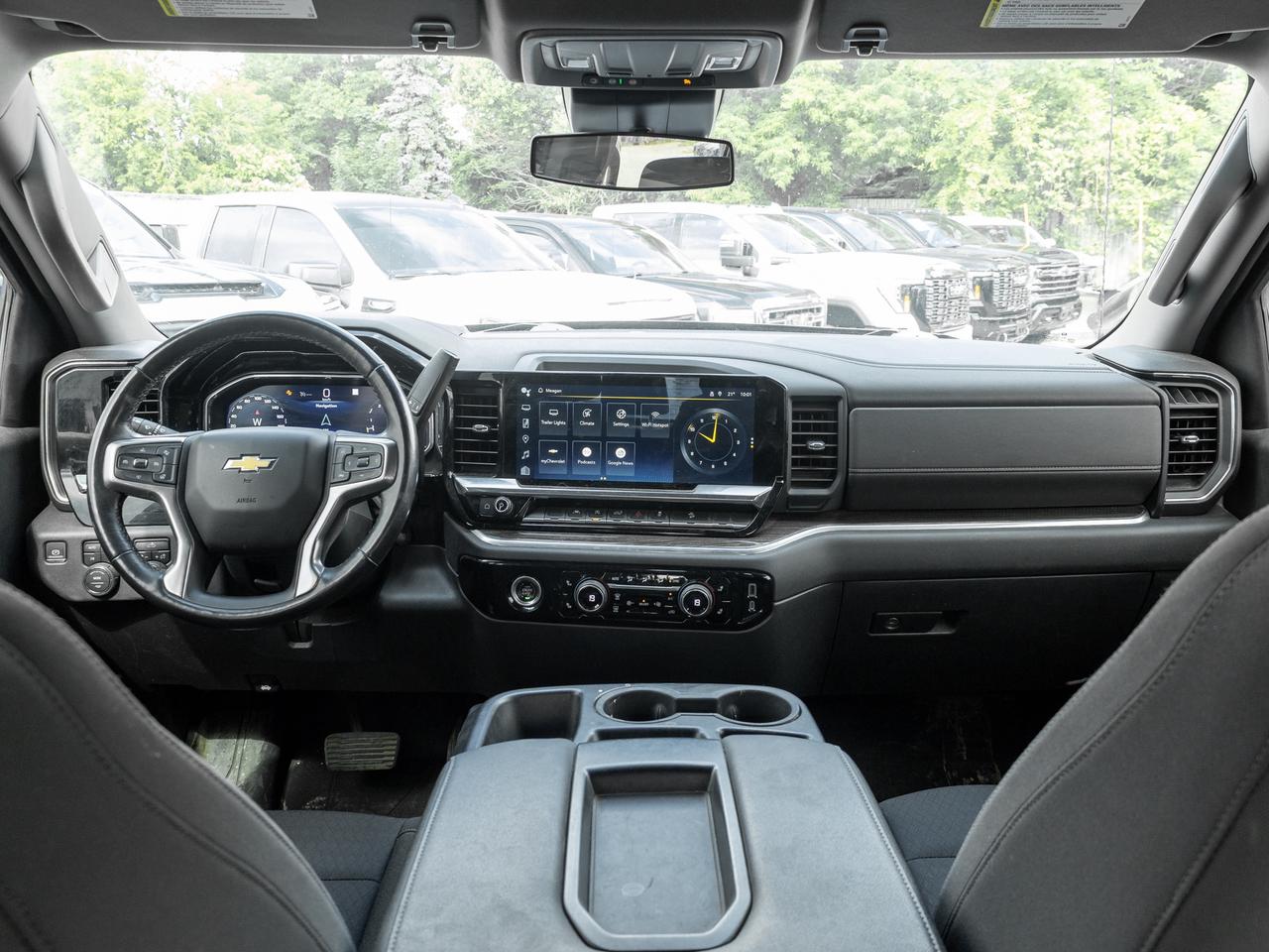 2022 Chevrolet Silverado 1500 LT Crew Cab 4WD   Z71 Off-Road Package Photo