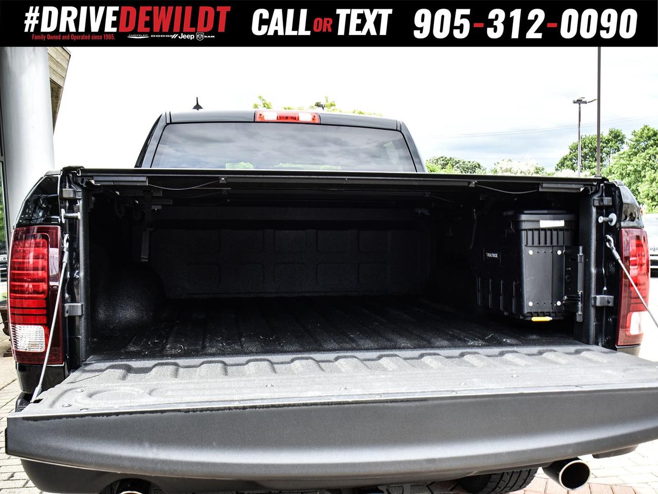 2021 RAM 1500 WARLOCK   HEMI ENGINE   HEATED SEATS Photo
