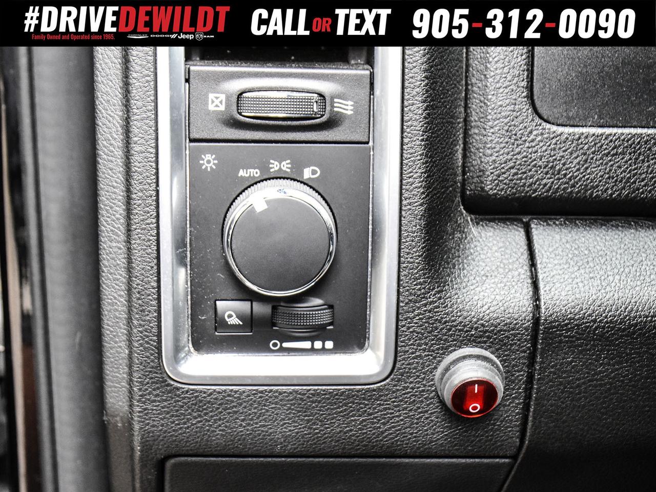 2021 RAM 1500 WARLOCK   HEMI ENGINE   HEATED SEATS Photo