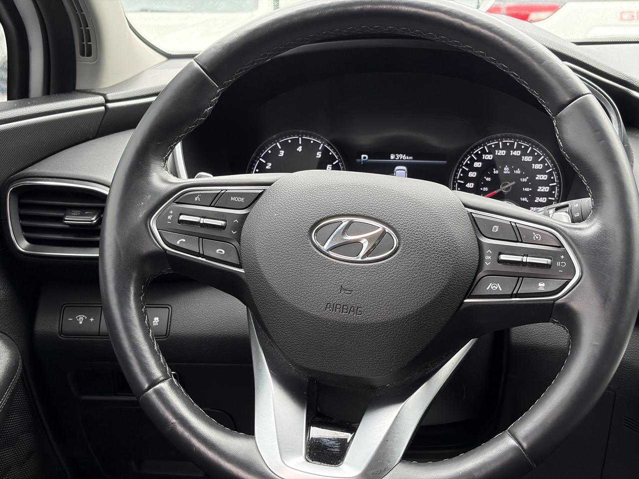2022 Hyundai Santa Fe Preferred AWD   Heated Seats & Steering Wheel Photo