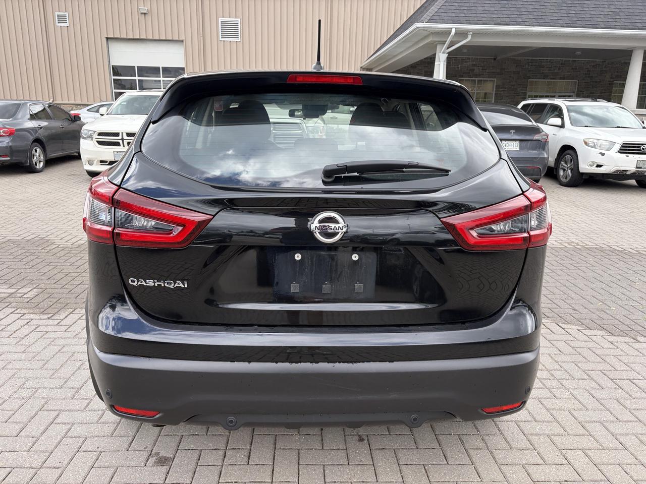 2021 Nissan Qashqai S FWD   Heated Seats   Blind-spot   Lane Departure Photo