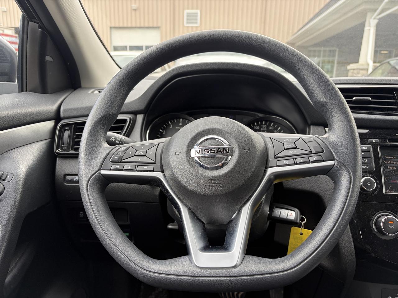 2021 Nissan Qashqai S FWD   Heated Seats   Blind-spot   Lane Departure Photo