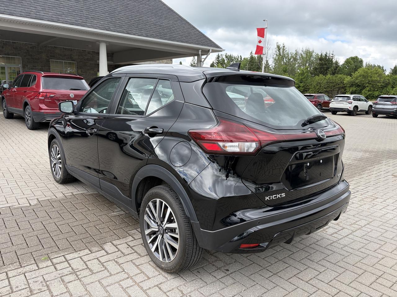 2024 Nissan Kicks SV   Heated Seats & Steering Wheel   Remote Start Photo4