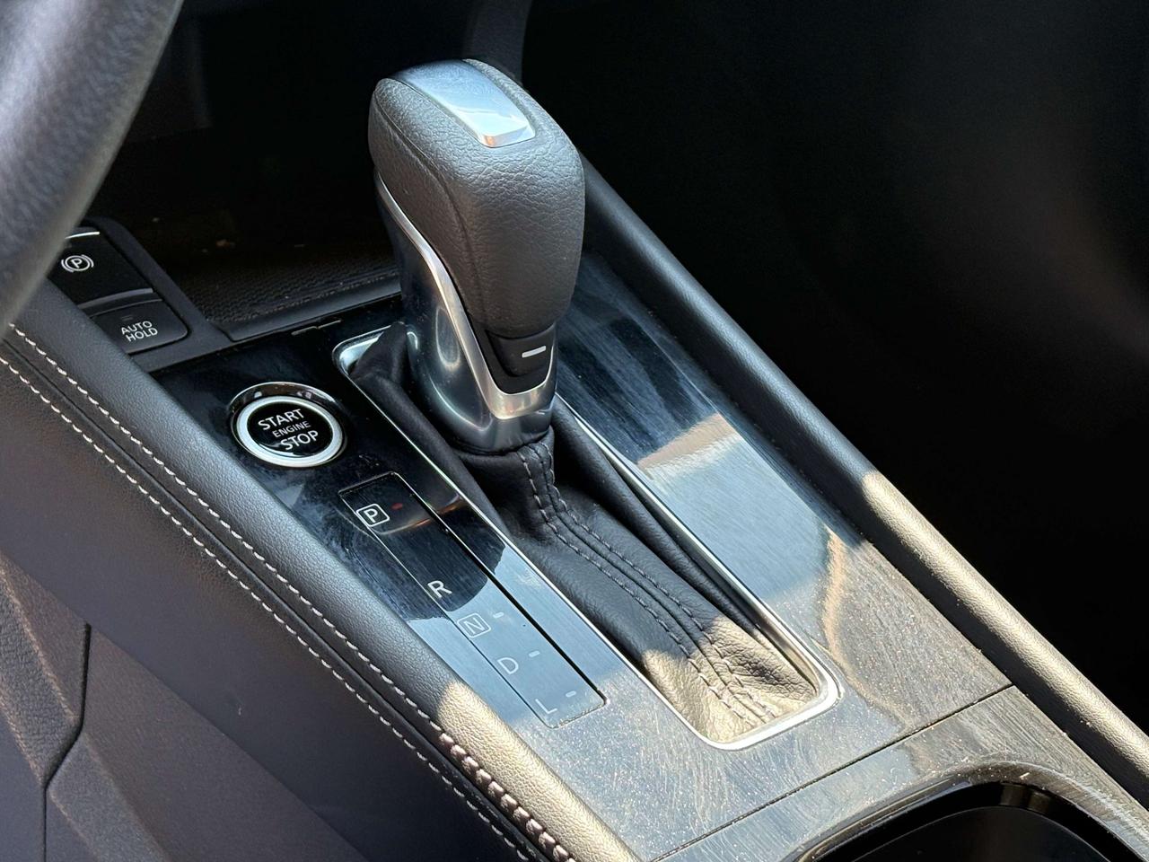 2024 Nissan Kicks SV   Heated Seats & Steering Wheel   Remote Start Photo