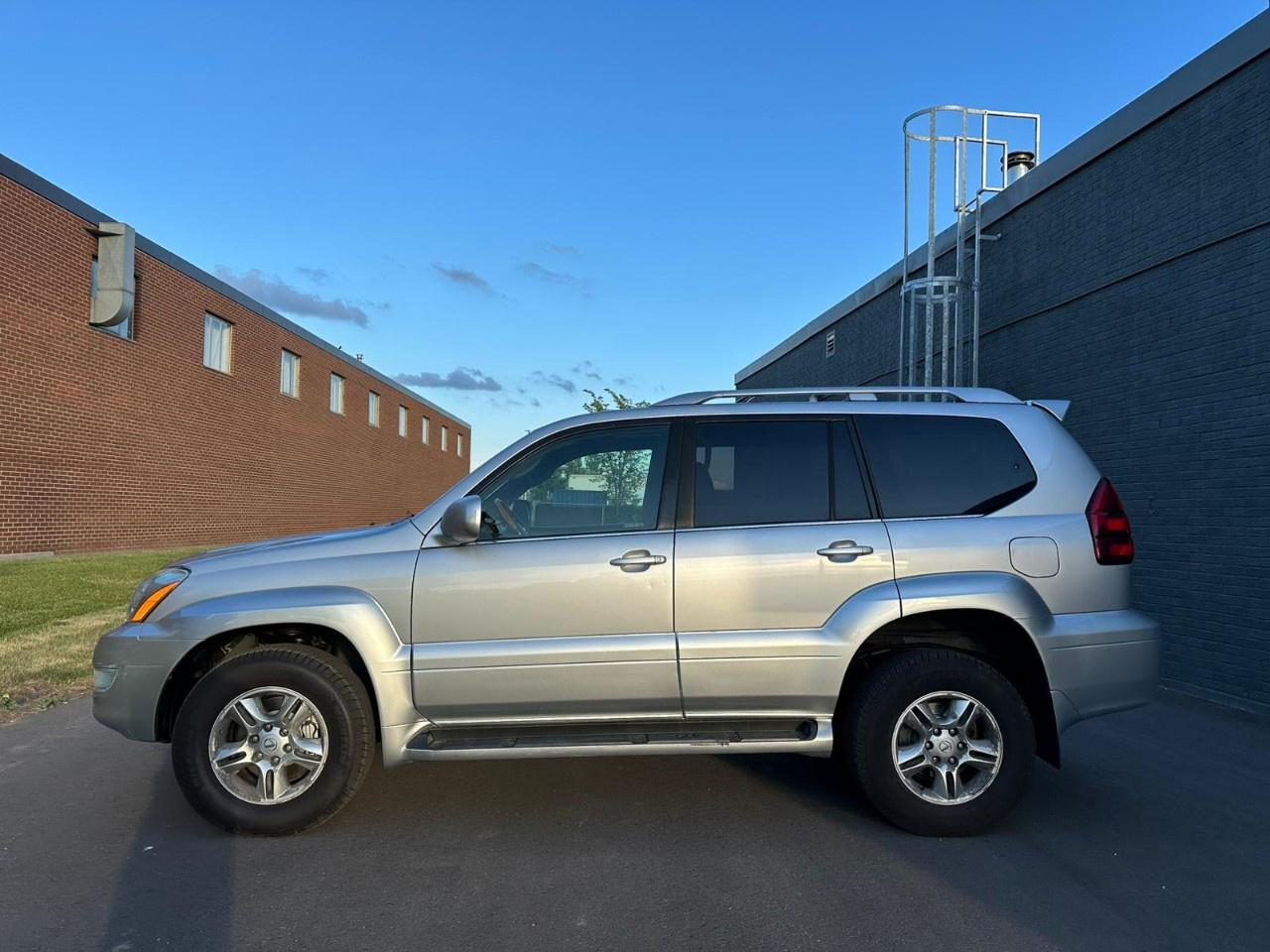 2007 Lexus GX 470 4WD 4dr Photo3