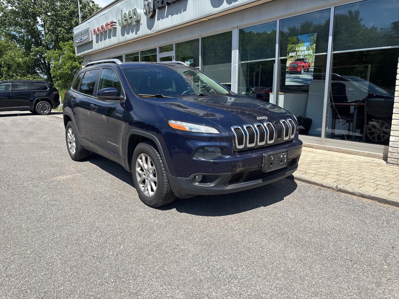 2015 Jeep Cherokee North Photo