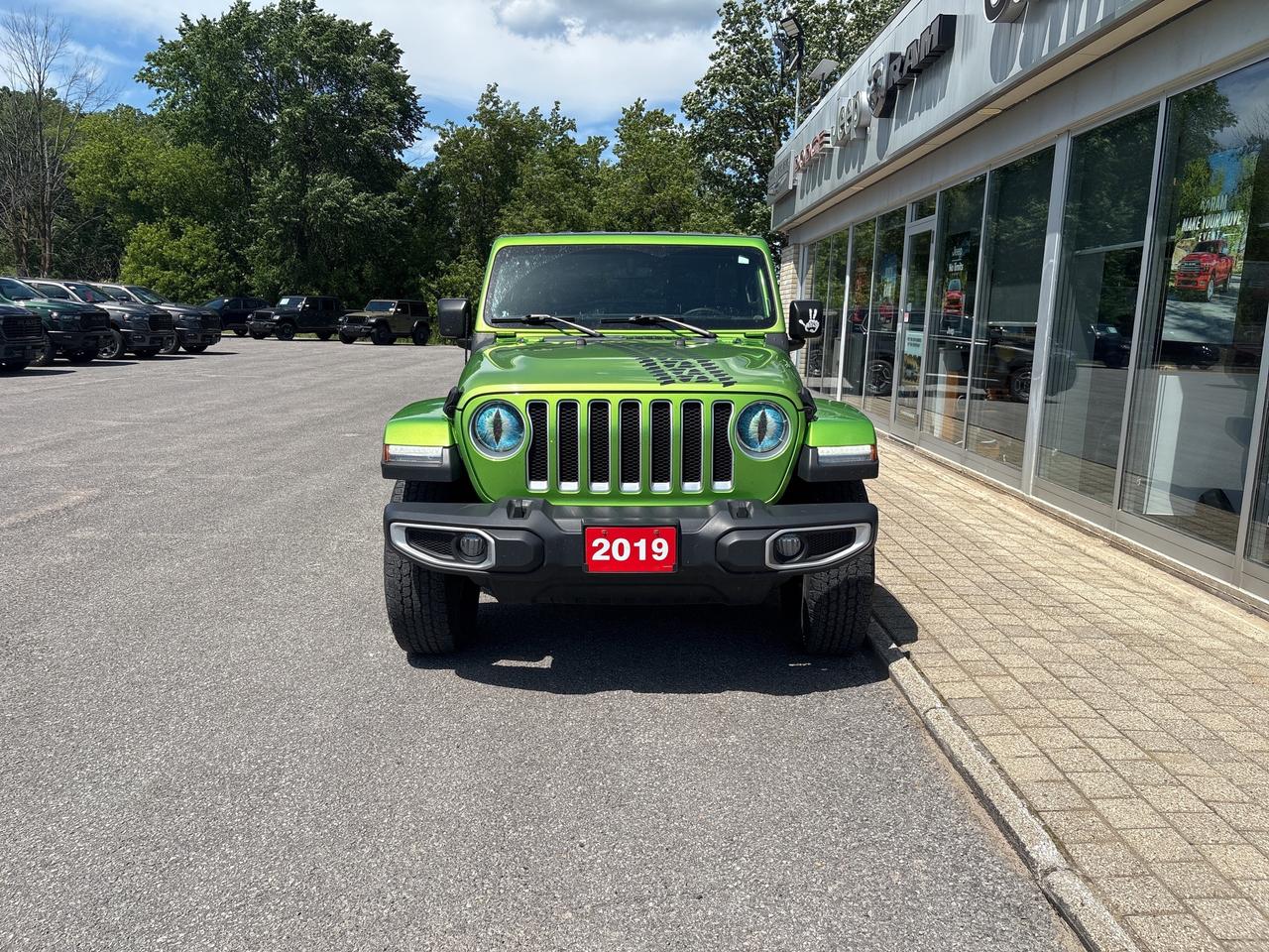 2019 Jeep WRANGLER UNLIMITED Sahara Photo