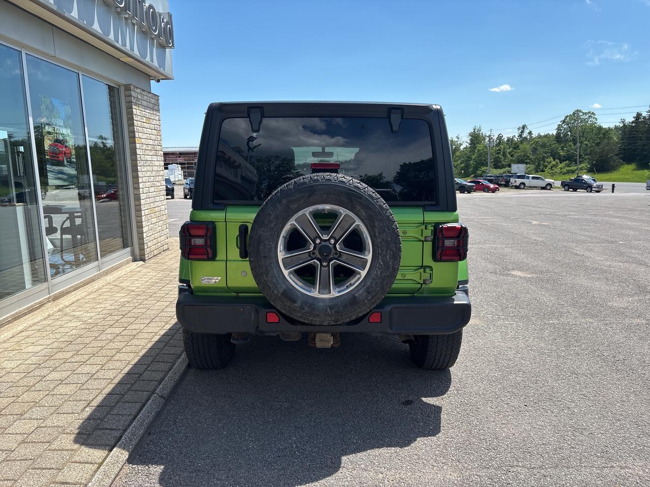 2019 Jeep WRANGLER UNLIMITED Sahara Photo