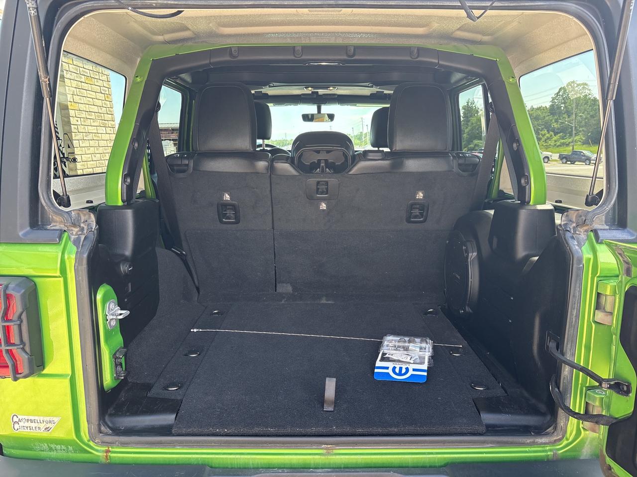2019 Jeep WRANGLER UNLIMITED Sahara Photo