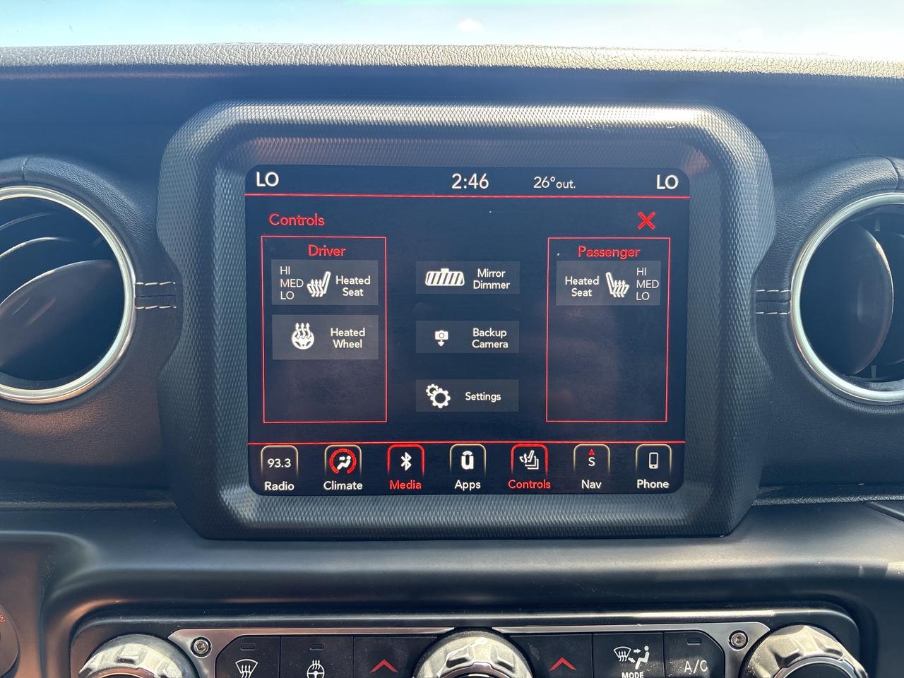 2019 Jeep WRANGLER UNLIMITED Sahara Photo