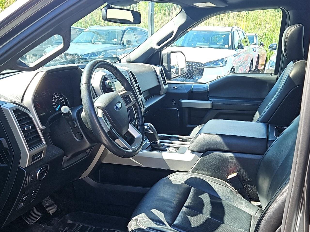 2020 Ford F-150 Lariat 4WD SuperCrew 5.5' Box Photo