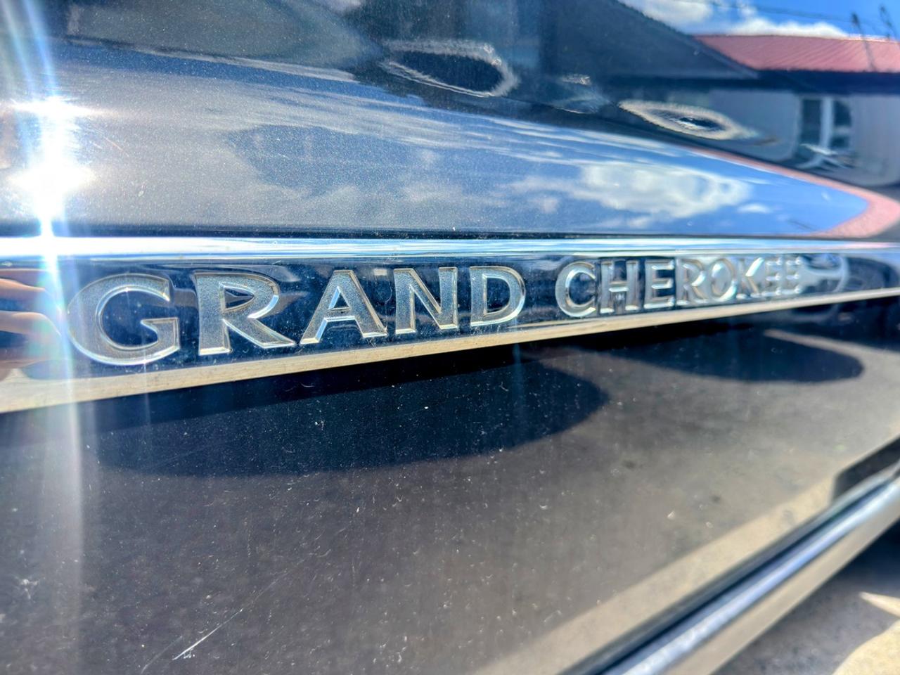 2011 Jeep Grand Cherokee Laredo Photo