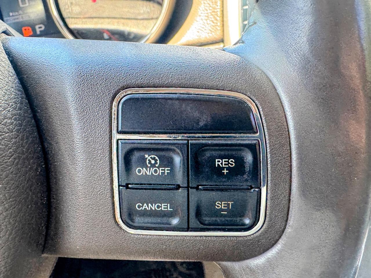 2011 Jeep Grand Cherokee Laredo Photo