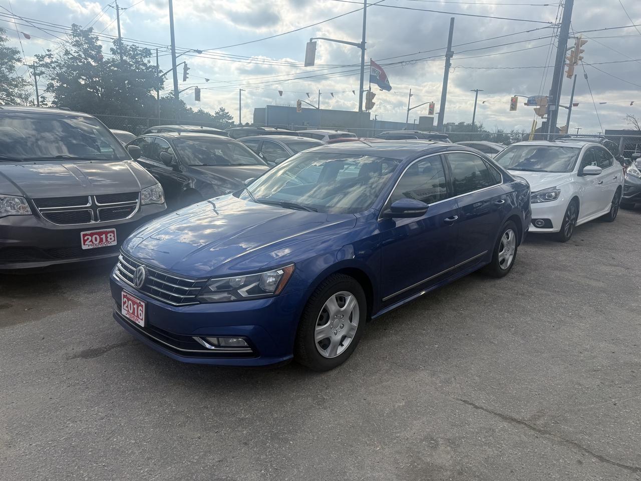 2016 Volkswagen Passat *** 3 YEAR WARRANTY INCLUDED *** Photo0