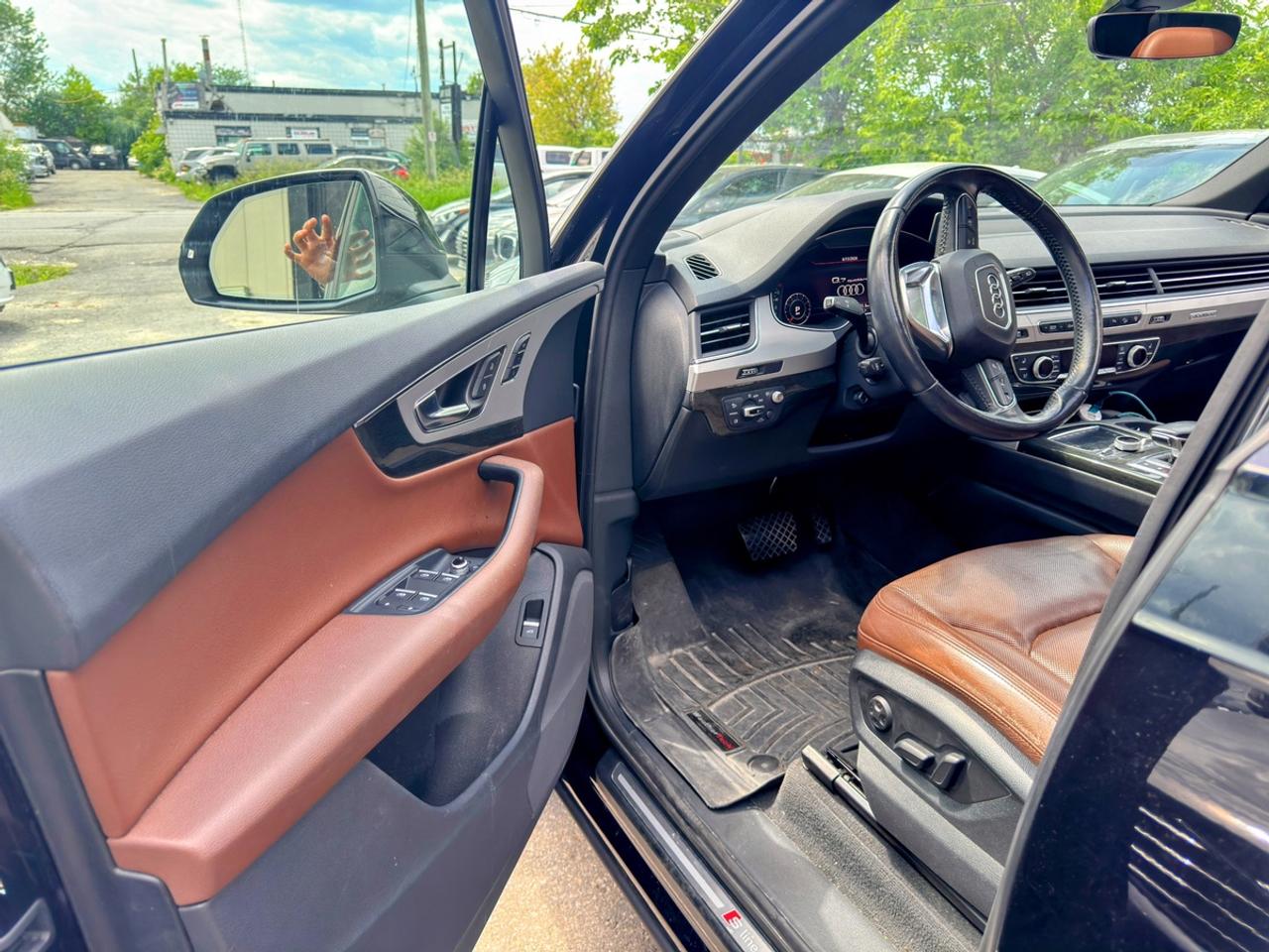 2017 Audi Q7 Progressiv S-Line Photo
