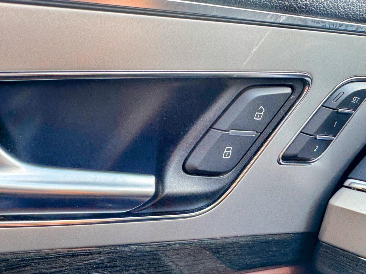 2017 Audi Q7 Progressiv S-Line Photo