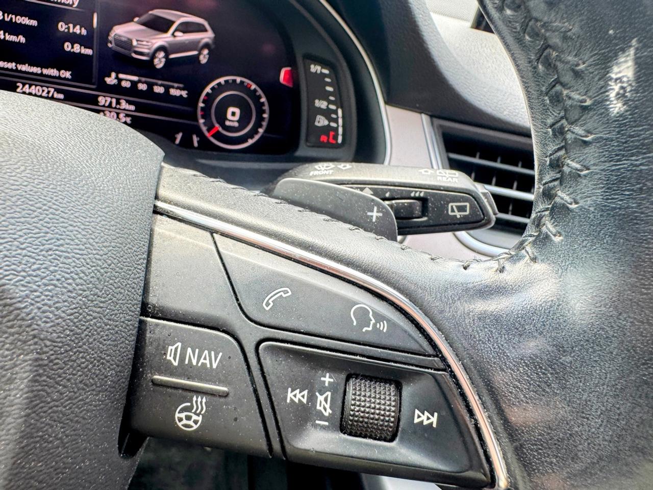 2017 Audi Q7 Progressiv S-Line Photo