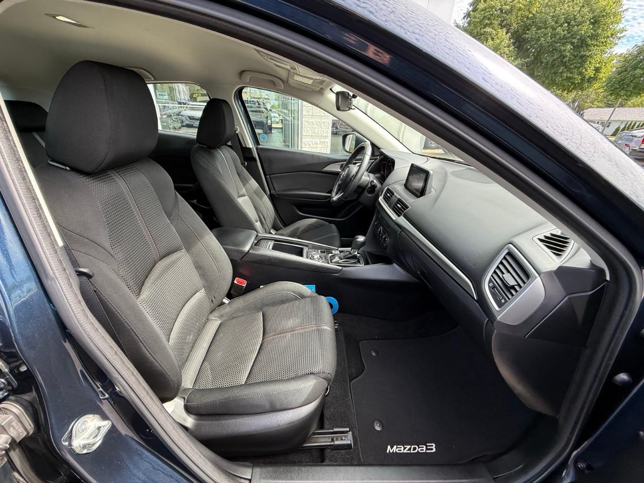 2018 Mazda 3 GS (A6) 4dr Sport Photo