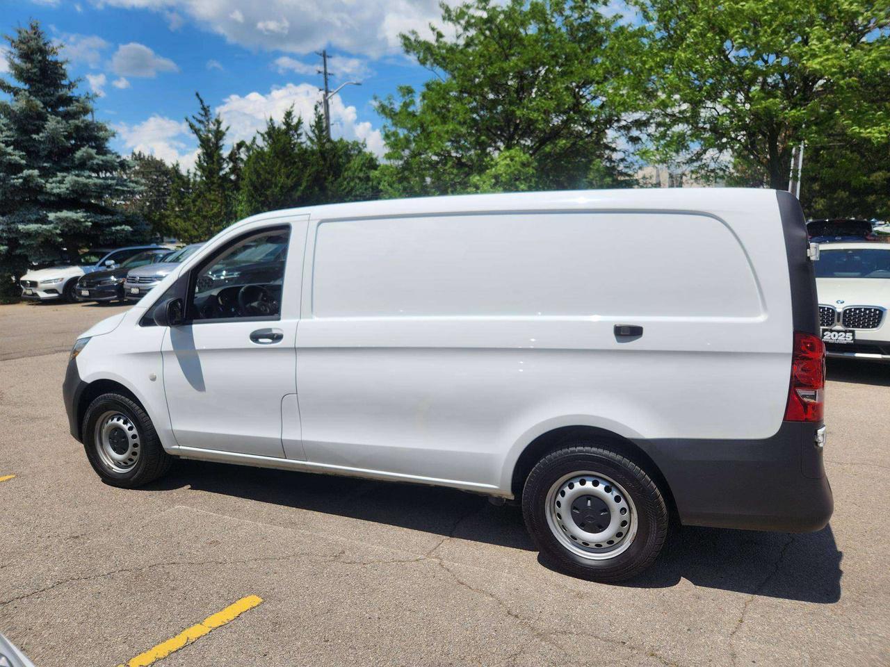 2023 Mercedes-Benz Metris Cargo Van 126WB, HEATED SEATS, PARTITION, HARD FLOOR,CRUISE Photo