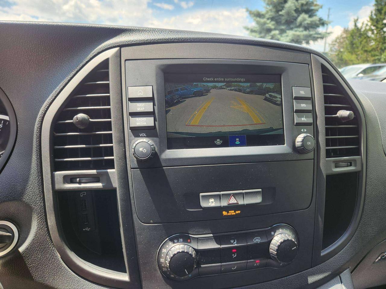 2023 Mercedes-Benz Metris Cargo Van 126WB, HEATED SEATS, PARTITION, HARD FLOOR,CRUISE Photo