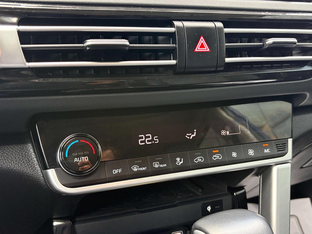 2022 Kia Seltos SX Turbo Photo