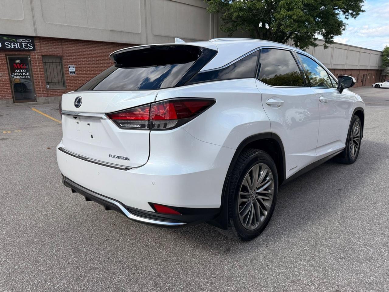 2022 Lexus RX RX 450h Auto, EXECUTIVE PKG Photo