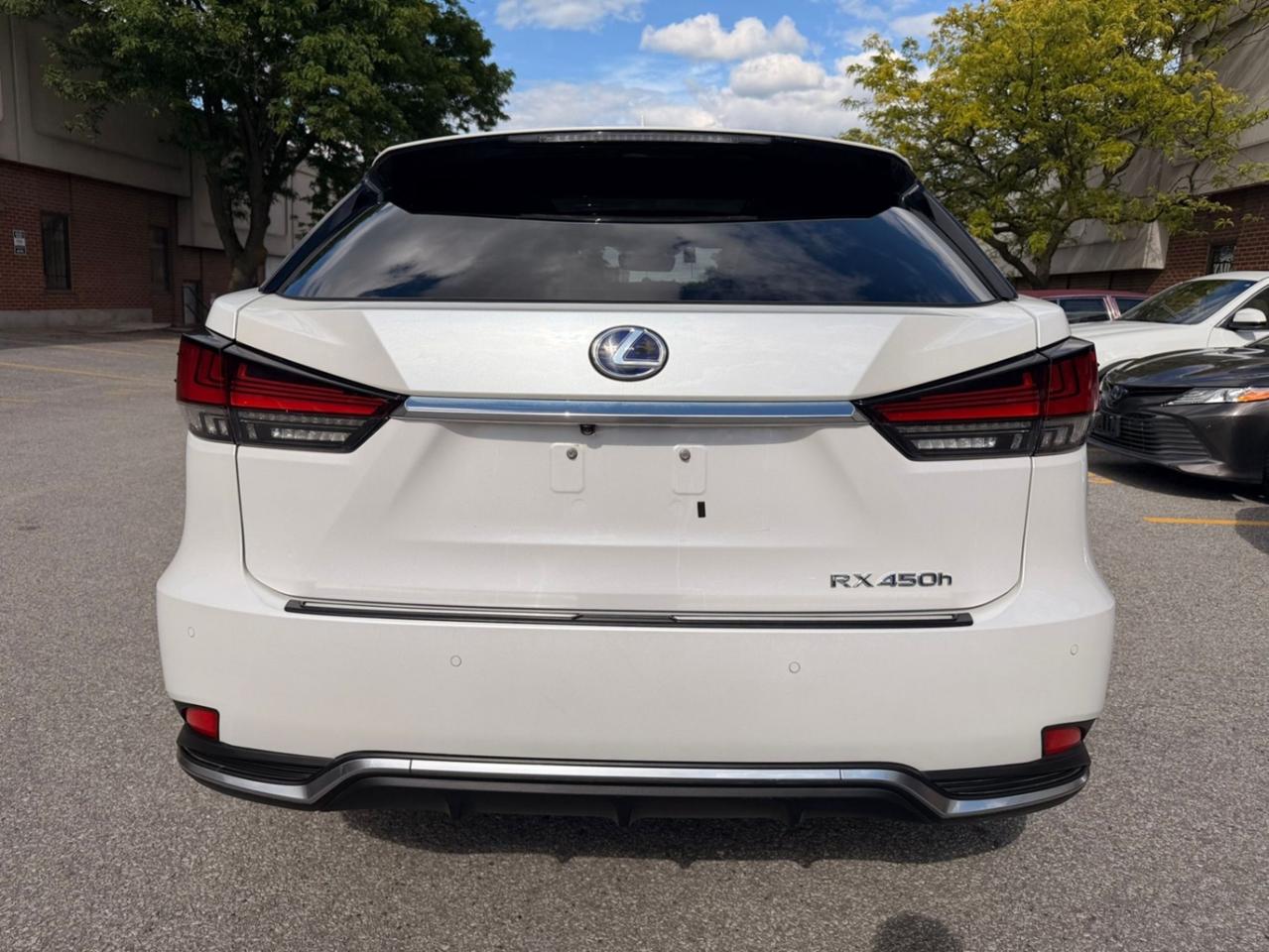 2022 Lexus RX RX 450h Auto, EXECUTIVE PKG Photo