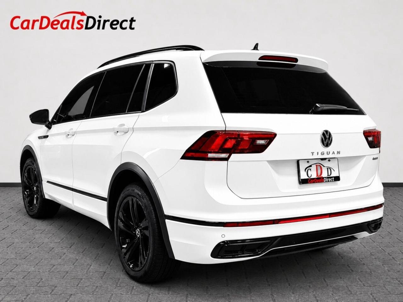 2023 Volkswagen Tiguan R-Line Black Edition 4MOTION AWD   Navigation   Le Photo