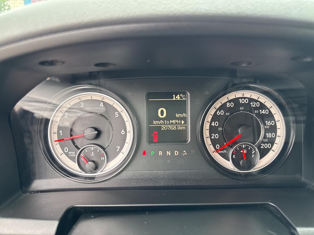 2016 RAM 1500 ST - remote start - cruise control Photo