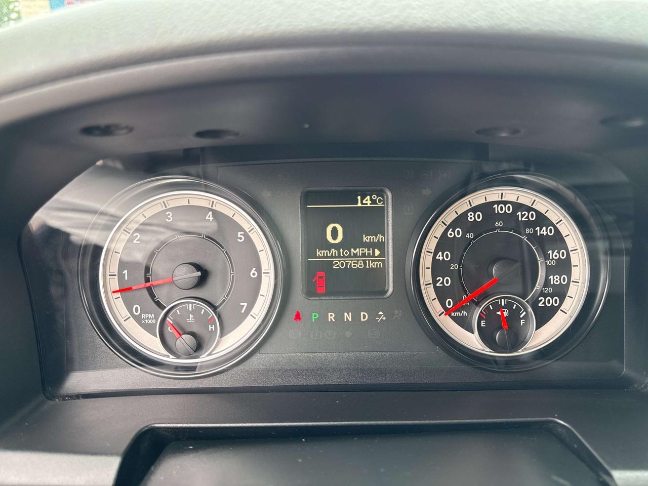 2016 RAM 1500 ST - remote start - cruise control Photo