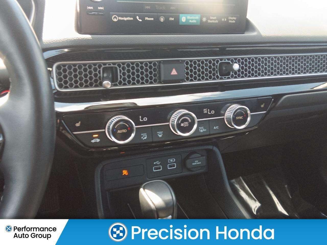 2024 Honda Civic Touring Leather  Navigation  Sunroof Photo