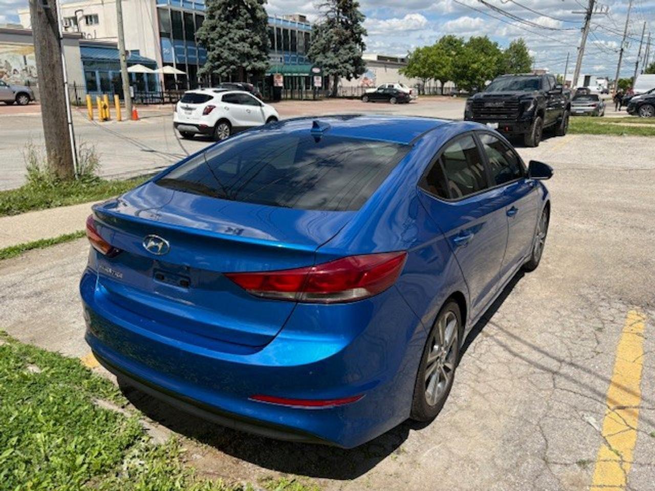 2018 Hyundai Elantra GLS (A6) 4dr Sedan Photo3