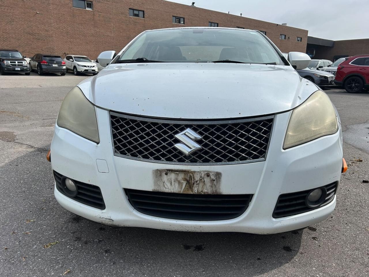 2011 Suzuki Kizashi SE 4dr All-wheel Drive Sedan CVT Photo