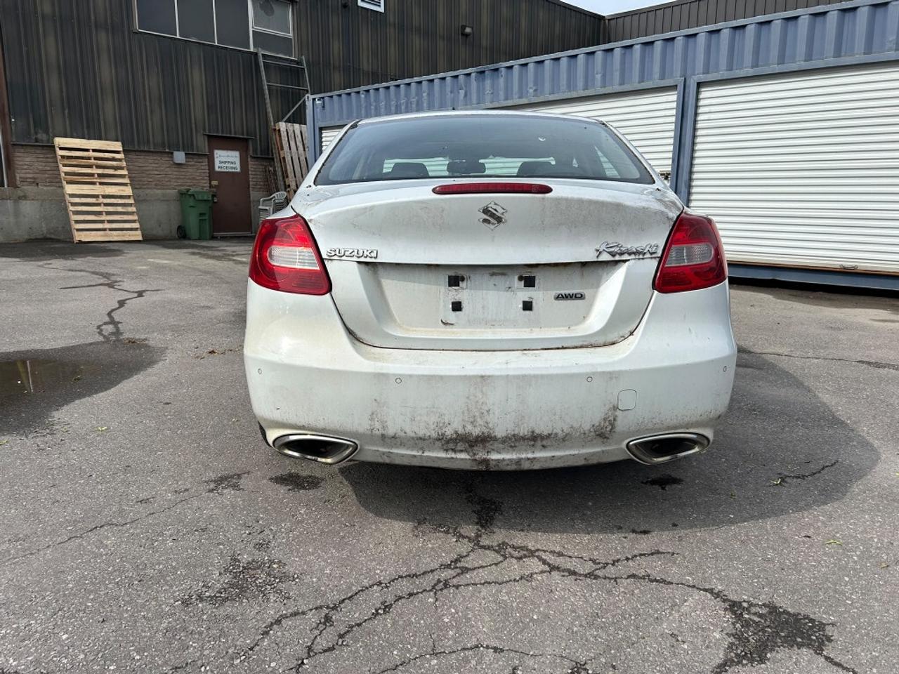 2011 Suzuki Kizashi SE 4dr All-wheel Drive Sedan CVT Photo