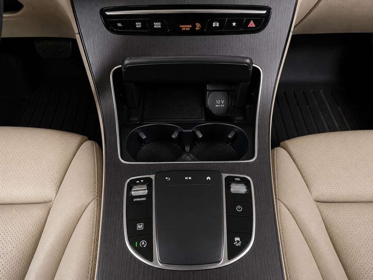 2022 Mercedes-Benz GLC GLC 300 4MATIC   Leather   NAVI   Panoramic Sunroof   Heated Seats   CarPlay   Backup Cam Photo