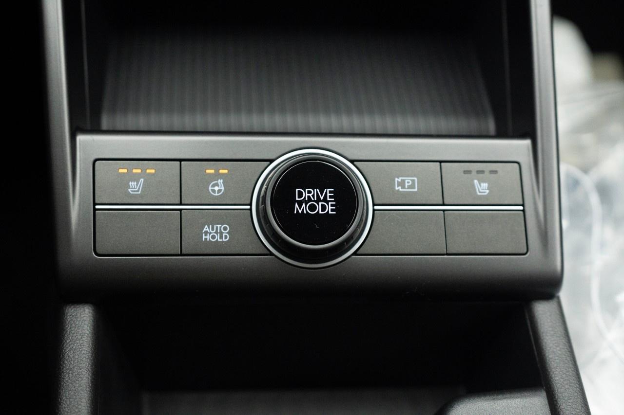 2026 Hyundai KONA electric Preferred FWD Photo