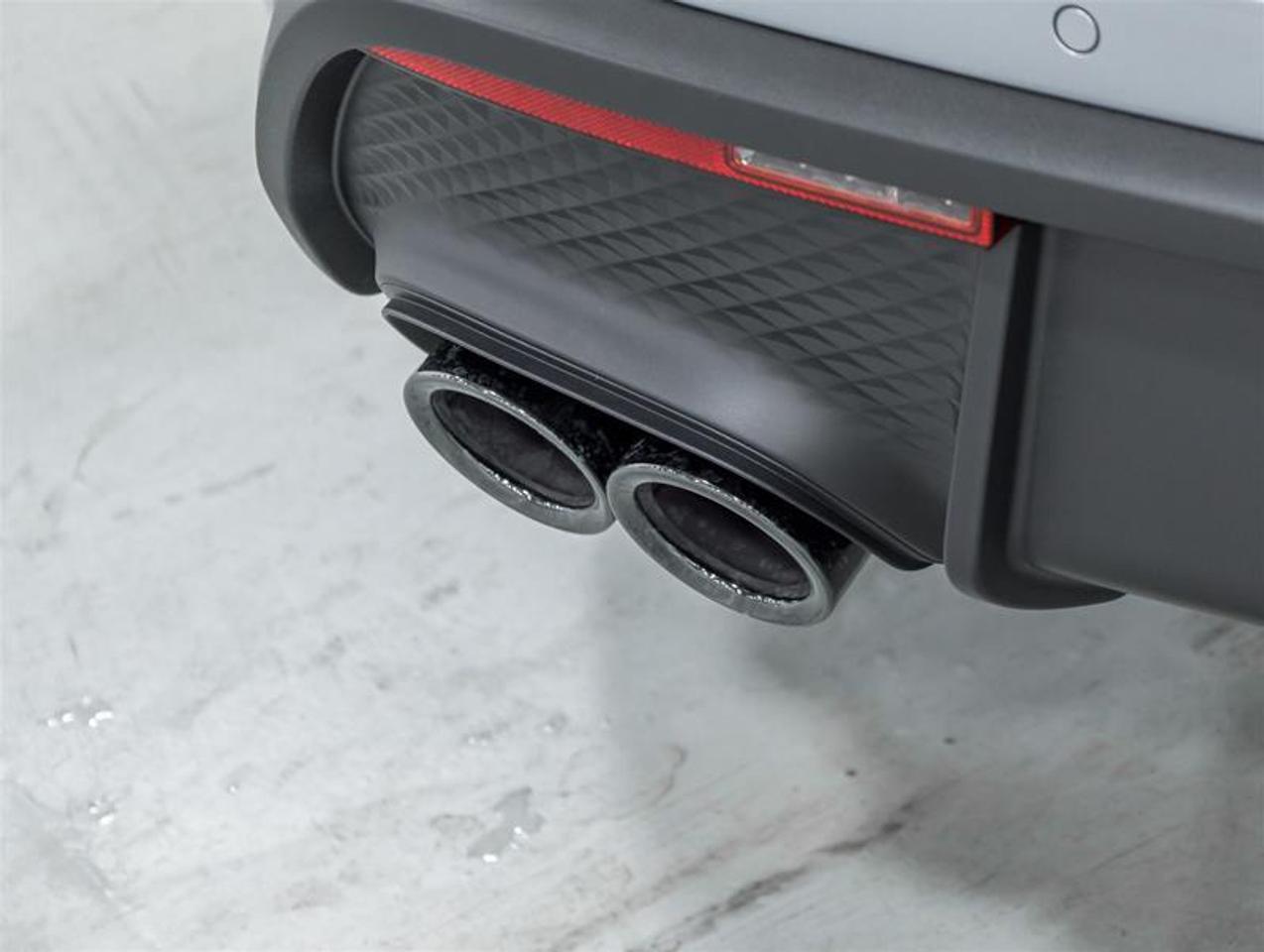 2026 Porsche Macan  Photo