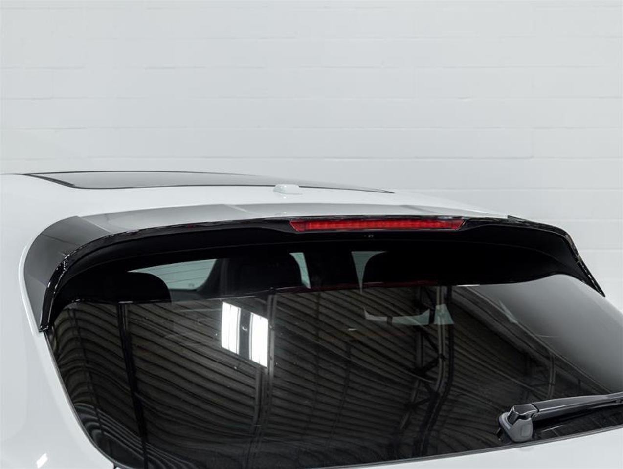 2026 Porsche Macan  Photo