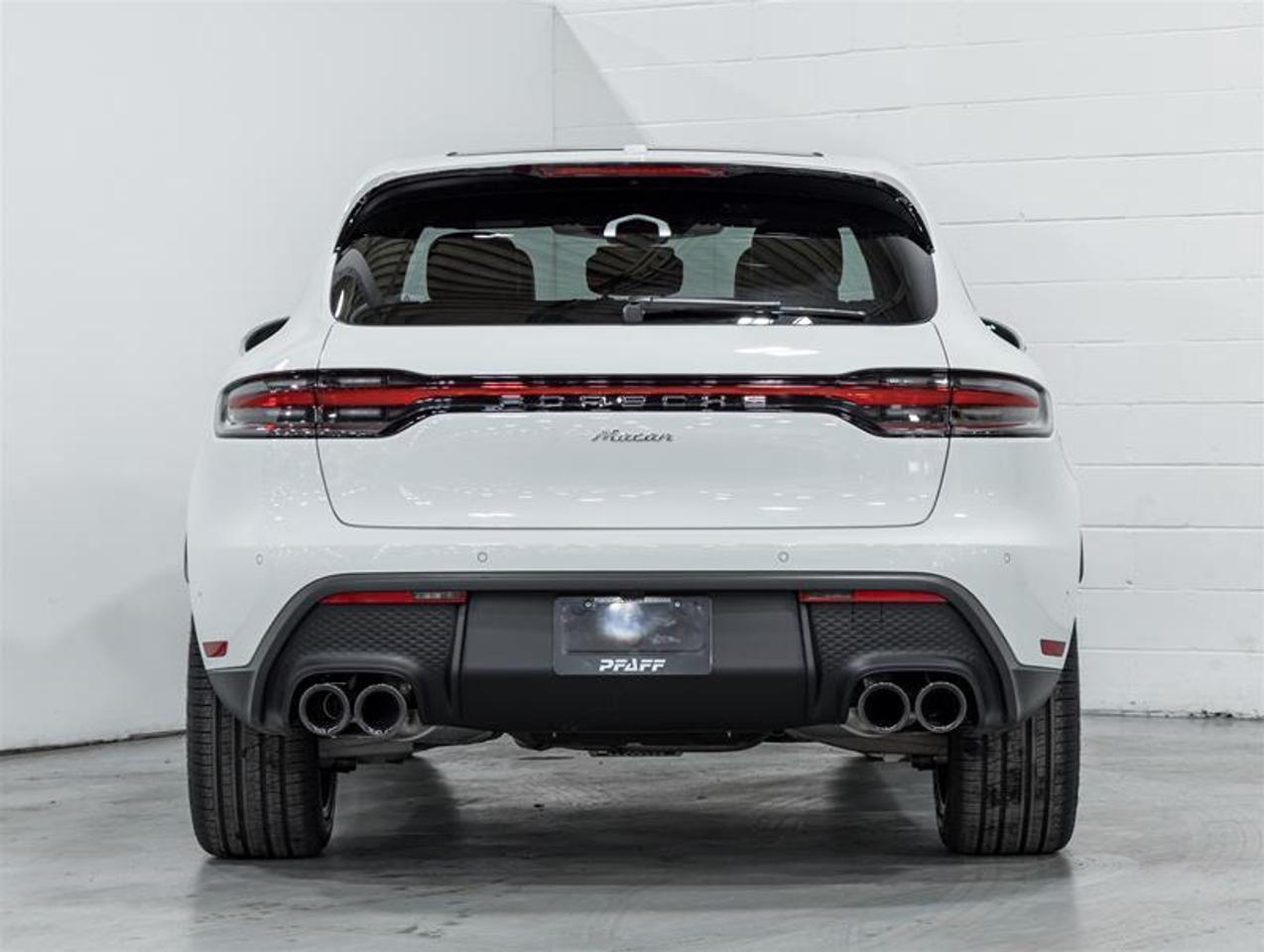 2026 Porsche Macan  Photo