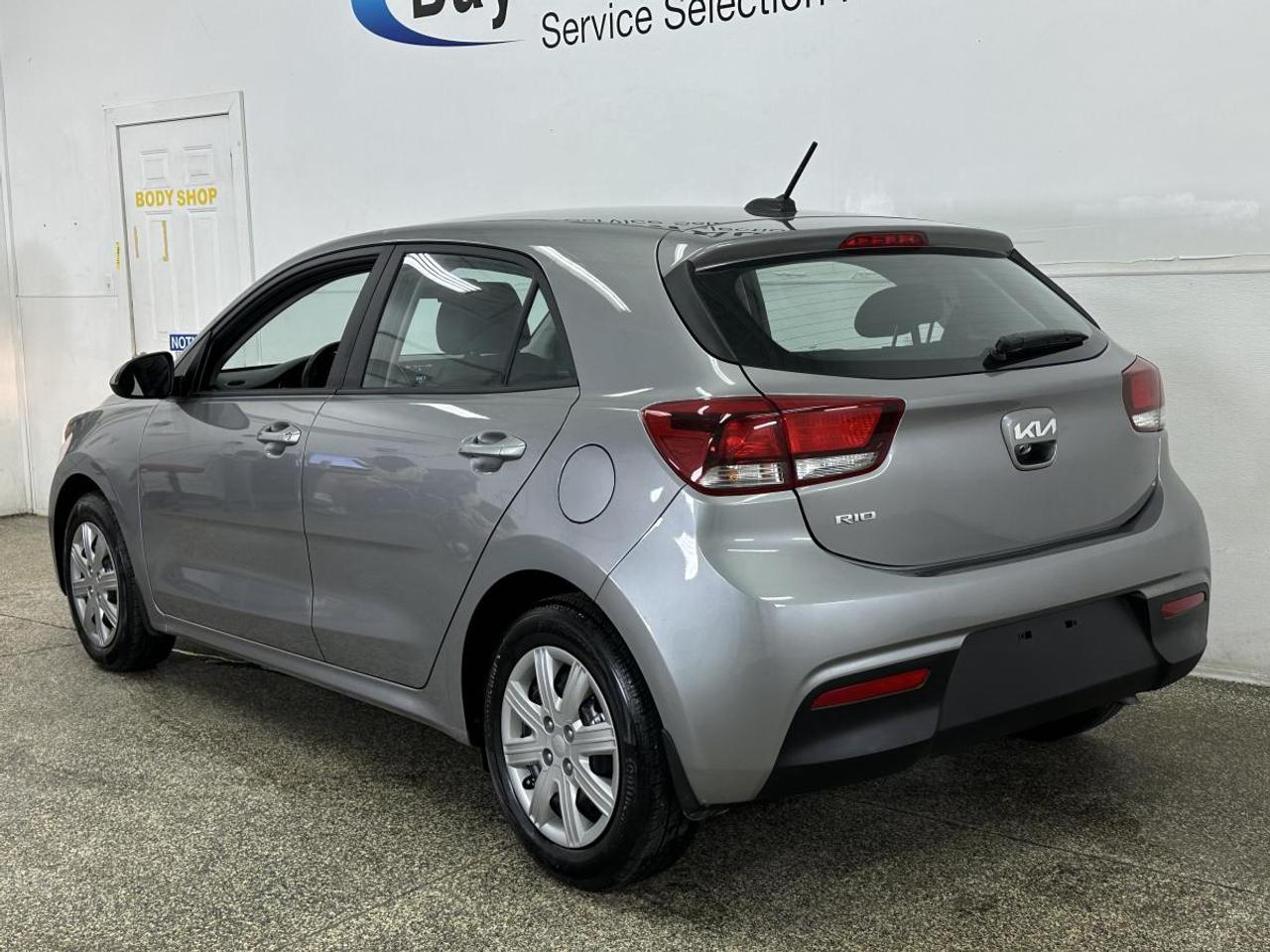 2023 Kia Rio LX Photo4